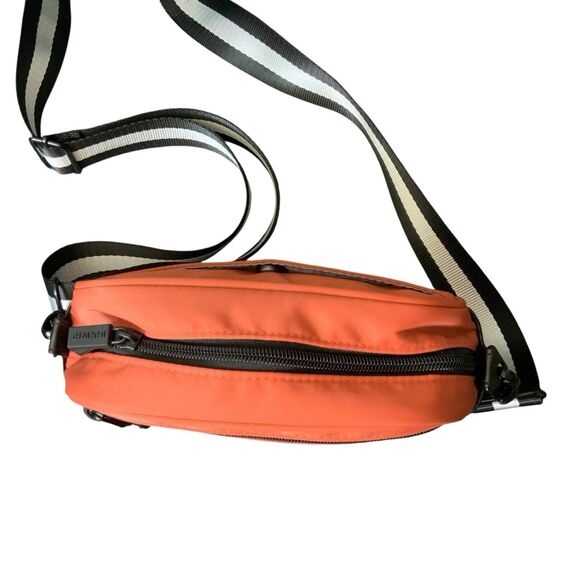 IHKWIP The Camera Bag Crossbody Bag Terracotta Orange - Picture 7 of 14